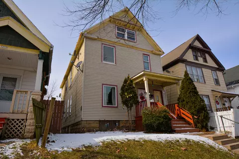 1233 S 25th #1235, Milwaukee, WI 53204