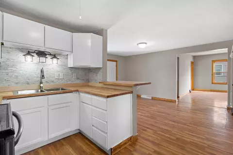 807 E Madison, Waterloo, WI 53594