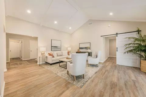 10025 N Kirkland, Mequon, WI 53092