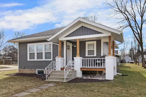 504 Spring, Lake Geneva, WI 53147