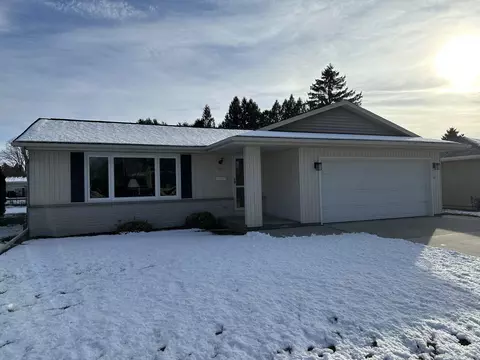 1919 Iowa, Sheboygan, WI 53081