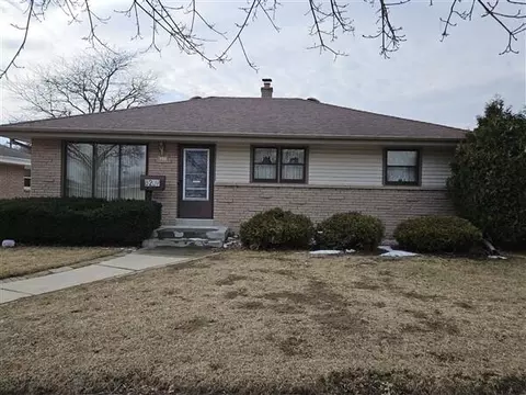 8209 W Potomac, Milwaukee, WI 53218