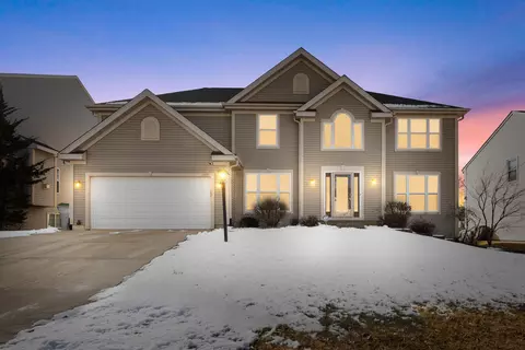 9309 W Riverwoods, Milwaukee, WI 53224