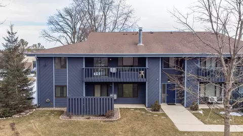 3234 W W Mdws #B, Sheboygan, WI 53081