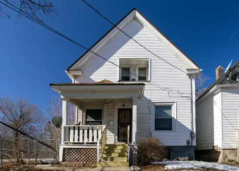 1917 N 30th, Milwaukee, WI 53208