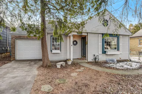 2515 S Lenox, Milwaukee, WI 53207