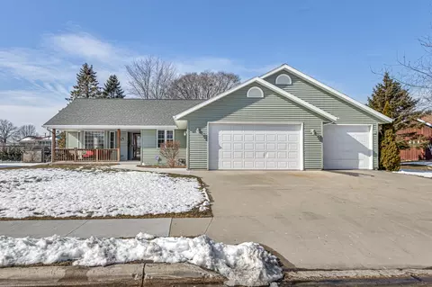 415 S 5th, Cedar Grove, WI 53013