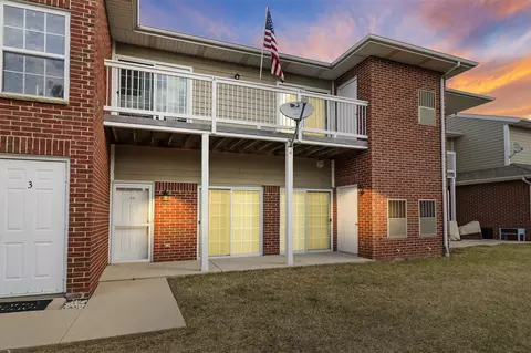 6757 99th #AA, Pleasant Prairie, WI 53158