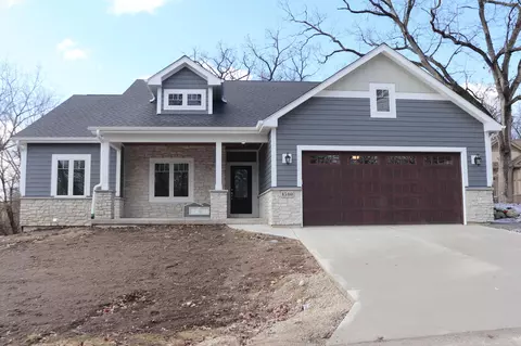 1510 Prestwick #20-51, Geneva, WI 53147