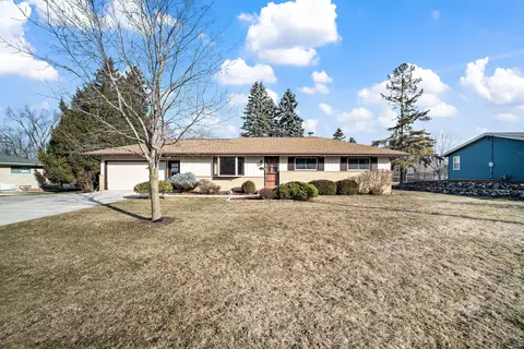 n70w13344 Brentwood, Menomonee Falls, WI 53051