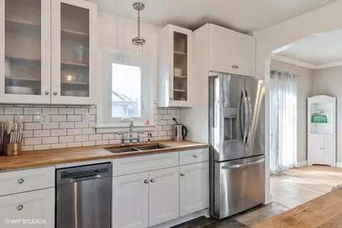 3711 S Logan, Milwaukee, WI 53207