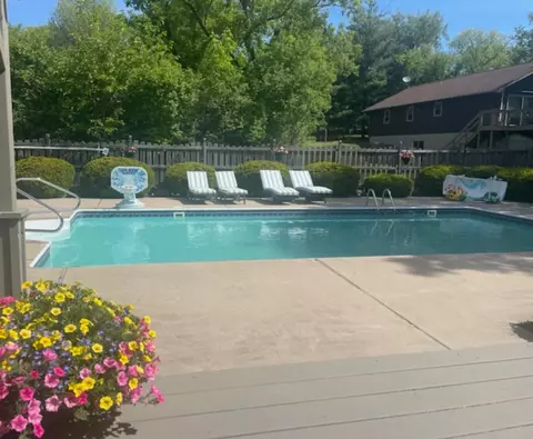 n3145 Center Street, Lake Geneva, WI 53147