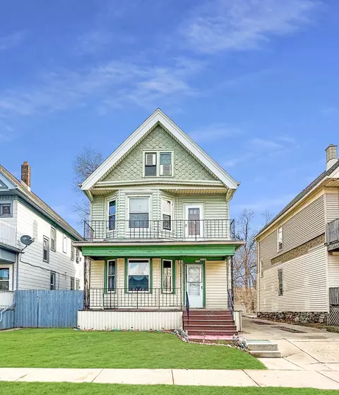 2508 S 5th, Milwaukee, WI 53207