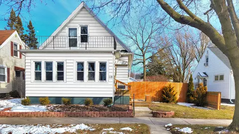 2403 S 17th, Sheboygan, WI 53081