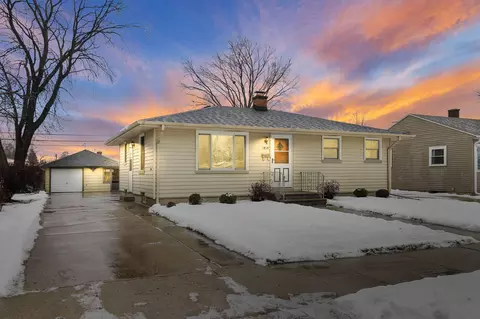 1819 24th, Kenosha, WI 53140