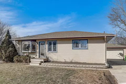 214 Jefferson, Beaver Dam, WI 53916