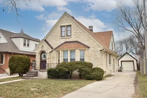 4516 N 24th, Milwaukee, WI 53209