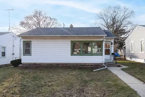 3739 S 20th, Milwaukee, WI 53221