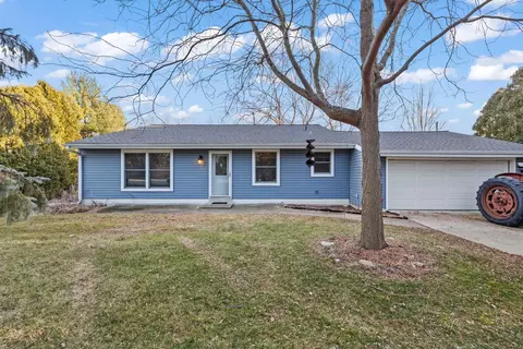 w243s10130 Lea, Big Bend, WI 53103