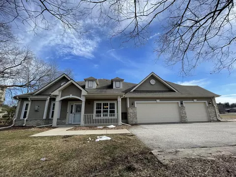 w264n2735 Christian #A, Pewaukee, WI 53072