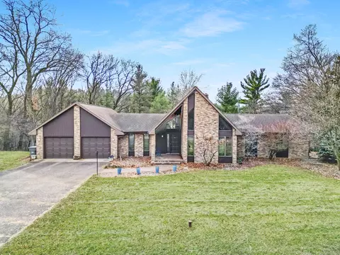 1205 Bittersweet, Washington, WI 54701