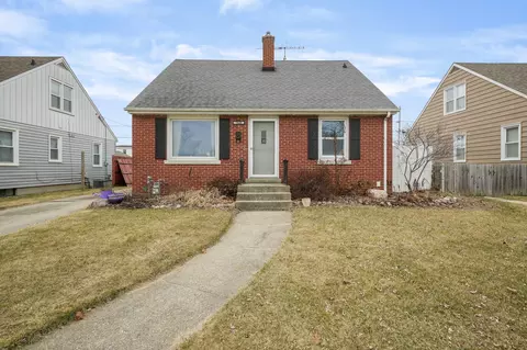 7820 19th, Kenosha, WI 53143