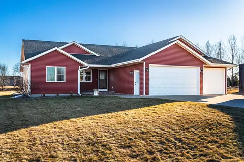 w8001 Vermeer Street, Holland, WI 54636