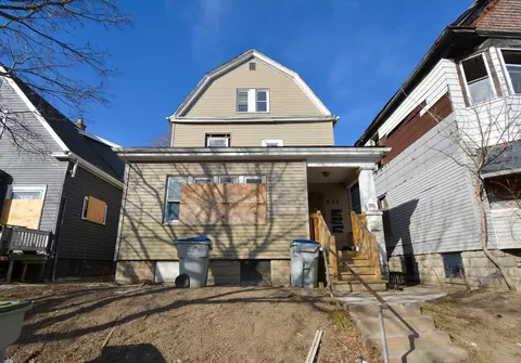 620 W Burleigh, Milwaukee, WI 53212