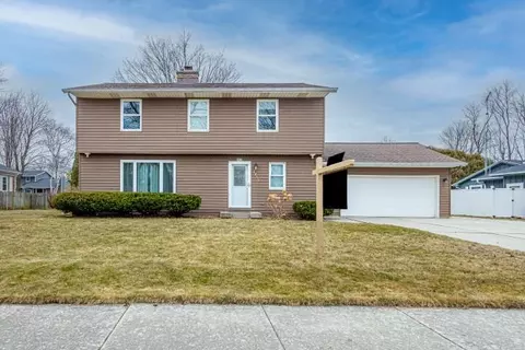 3712 High Clf, Sheboygan, WI 53083