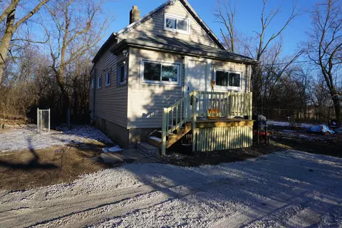 w143s8032 Schultz, Muskego, WI 53150