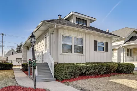 2033 S 59th, West Allis, WI 53219