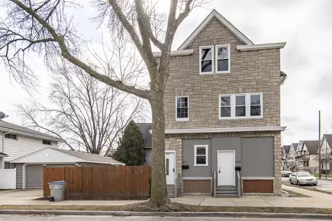 1437 W Dakota #1439, Milwaukee, WI 53215