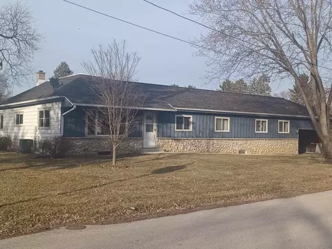 w3330 3rd Street, Troy, WI 53120