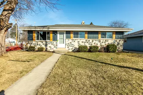 1903 22nd, Kenosha, WI 53140