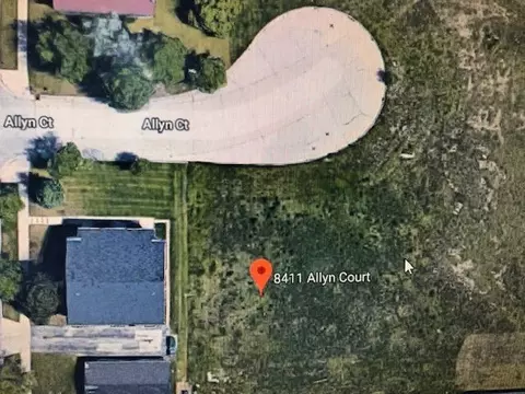 8411 W Allyn, Milwaukee, WI 53224