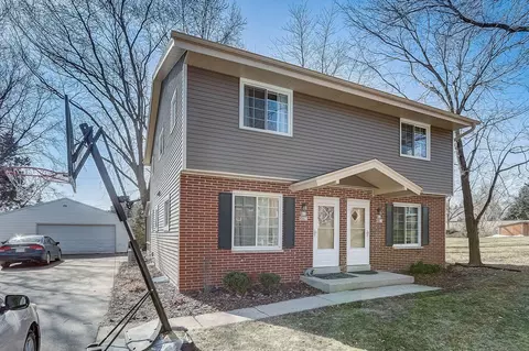n42w5621 Wilshire #5623, Cedarburg, WI 53012