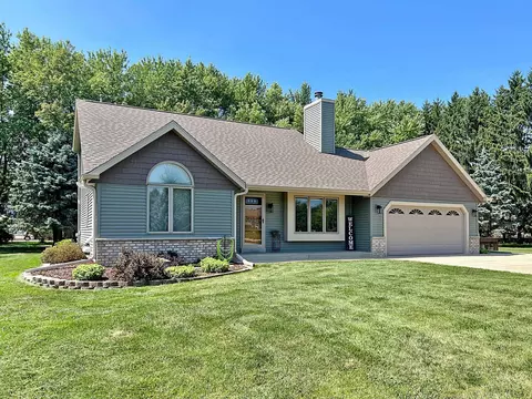 w292n6811 Dorn, Merton, WI 53029