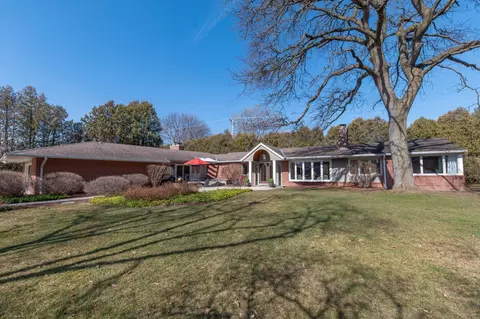 2644 N 97th, Wauwatosa, WI 53226