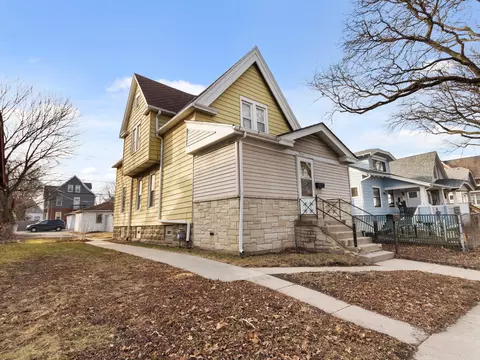 1947 S Layton, Milwaukee, WI 53215