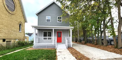 1211 12th, Racine, WI 53403
