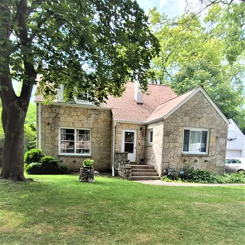 5049 N 74th, Milwaukee, WI 53218