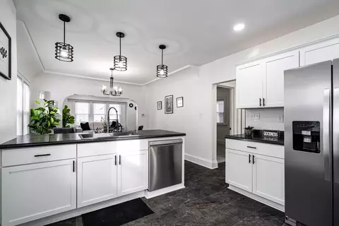 4550 N 37th, Milwaukee, WI 53209
