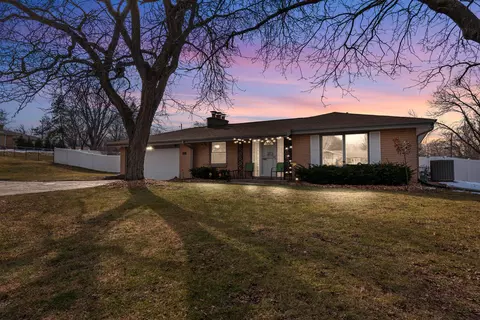 3231 S El Dorado, New Berlin, WI 53151