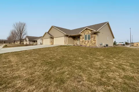 300 Clover, Lomira, WI 53048