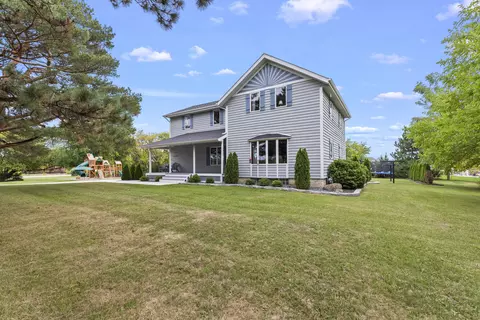 n46w22811 Lindsay, Pewaukee, WI 53072