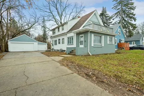 4725 W Villard #A, Milwaukee, WI 53218