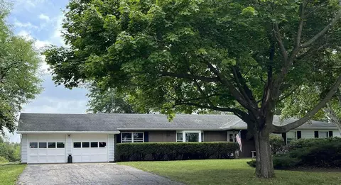 w2875 Bakertown Road, Farmington, WI 53137
