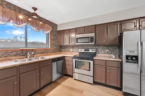 5616 Cambridge #3, Mount Pleasant, WI 53406