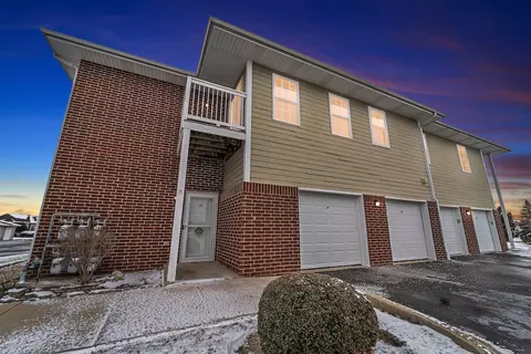 6846 102nd #1-6, Pleasant Prairie, WI 53158