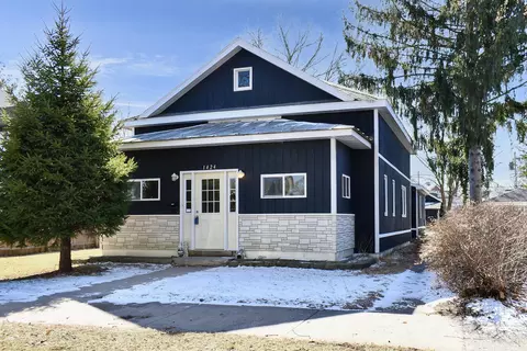 1424 Ferry, La Crosse, WI 54601